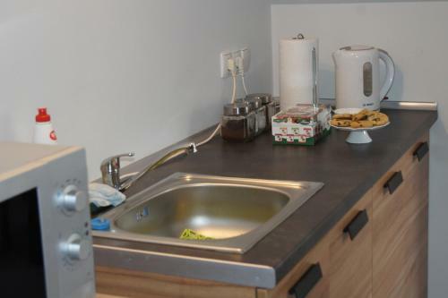 Bed & Breakfast Mi?towy Dworek