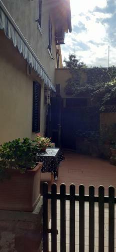 Casa Vacanze In Capraia Isola