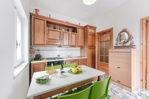 Green Island Apartment