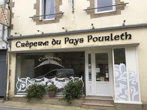 Apartamento Traditional Brittany Medieval Stone Cottage