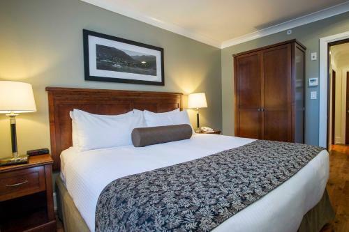 Hume Hotel