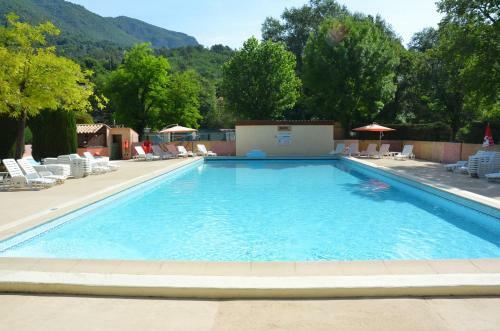 Hotel Les Rives Du Loup