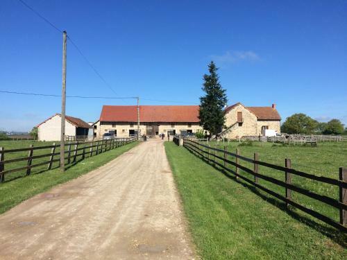 Bed & Breakfast Les Plumes De Fontenailles