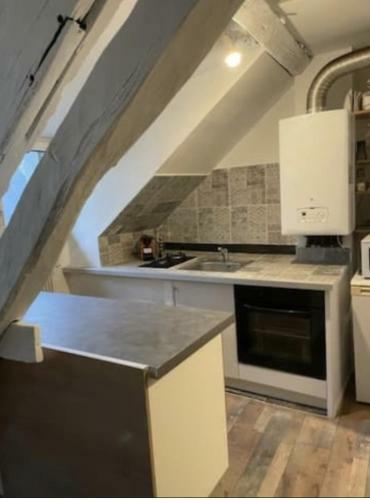 Apartamento Petit T2 Duplex Centre Orl�ans Au Calme