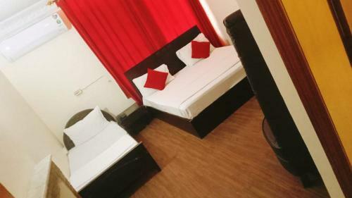 Hostal The Clift Royal