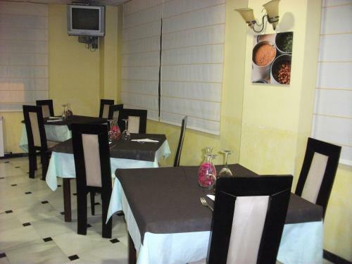 Hotel Brezales