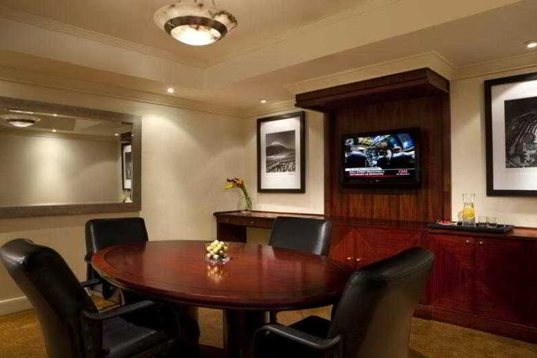 Hotel Santiago Marriott