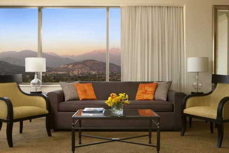 Hotel Santiago Marriott