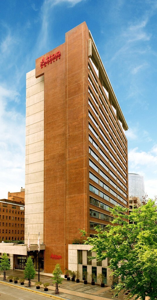 Hotel Pullman Santiago El Bosque