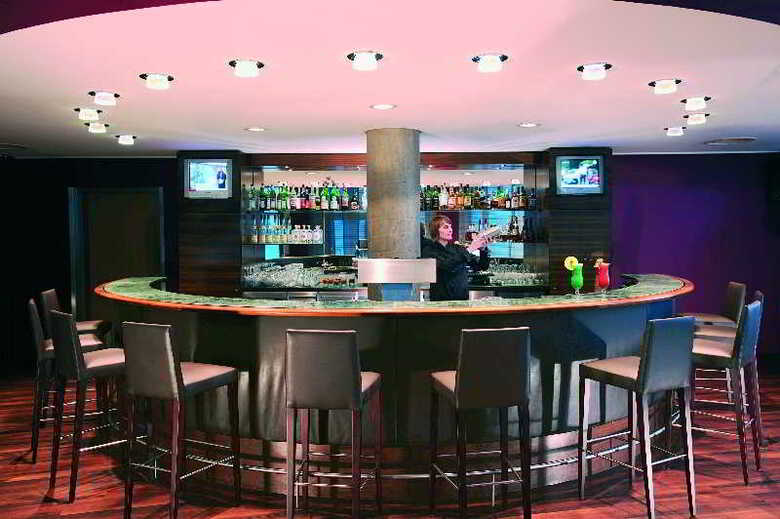 Hotel NH K�ln Altstadt
