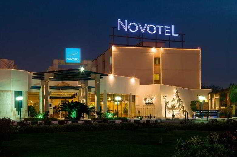 Hotel Novotel Cairo Airport