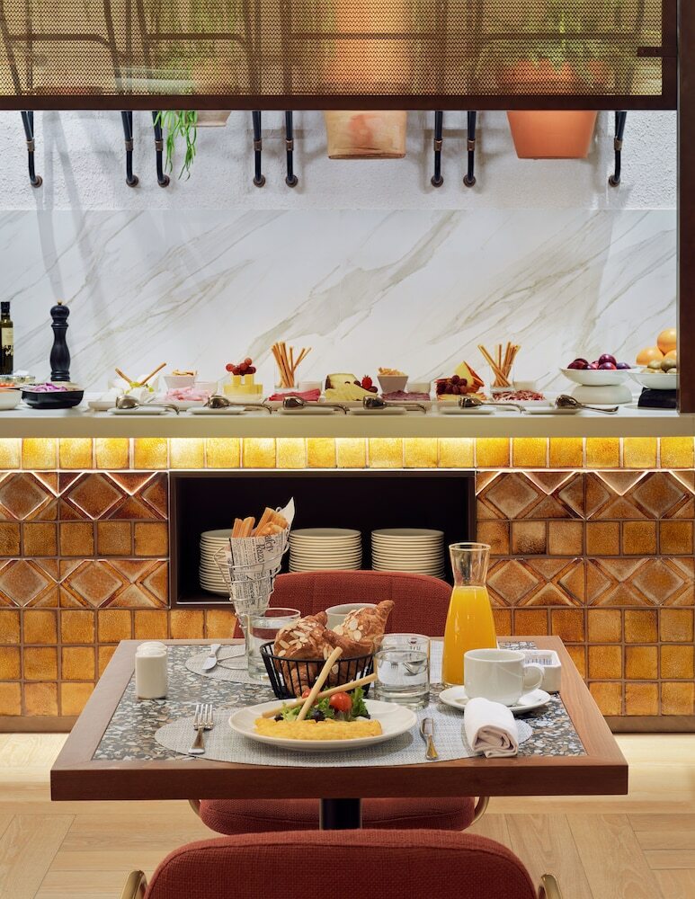 Hotel H10 Croma Malaga