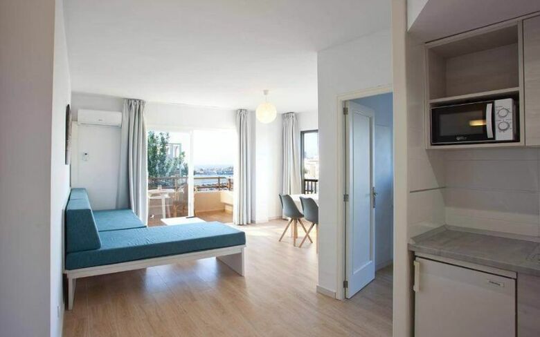 Aparthotel Bei Juan Playamar Hotel Y Apartamentos