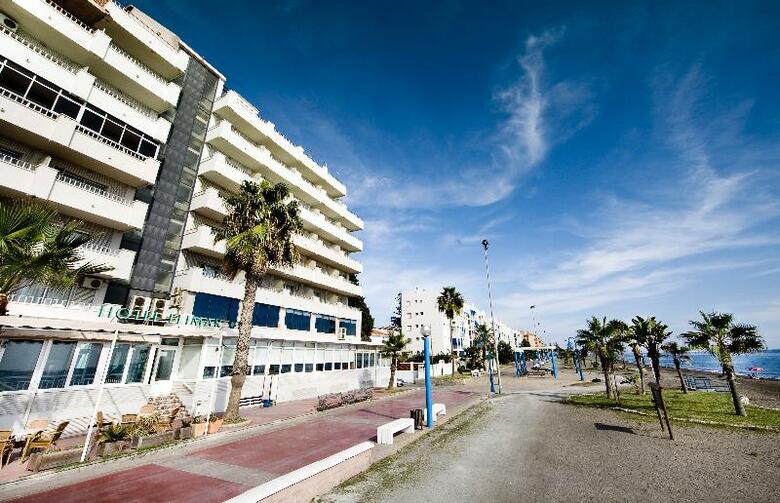 Hotel Victoria Beach