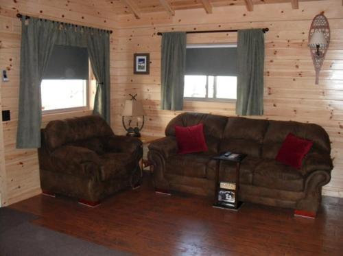 Cabins On The Bluff