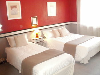 Hotel H�tel Du Tricastin