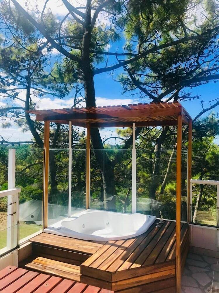 Hotel Jaina Resort And Spa