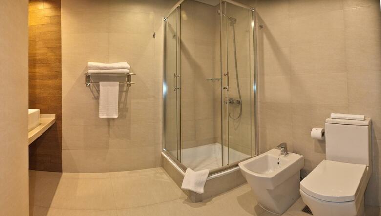 Hotel Plaza Central Canning