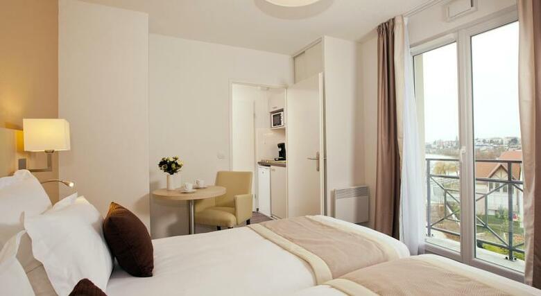 Aparthotel Residhome Neuilly Plaisance Bords de Marne