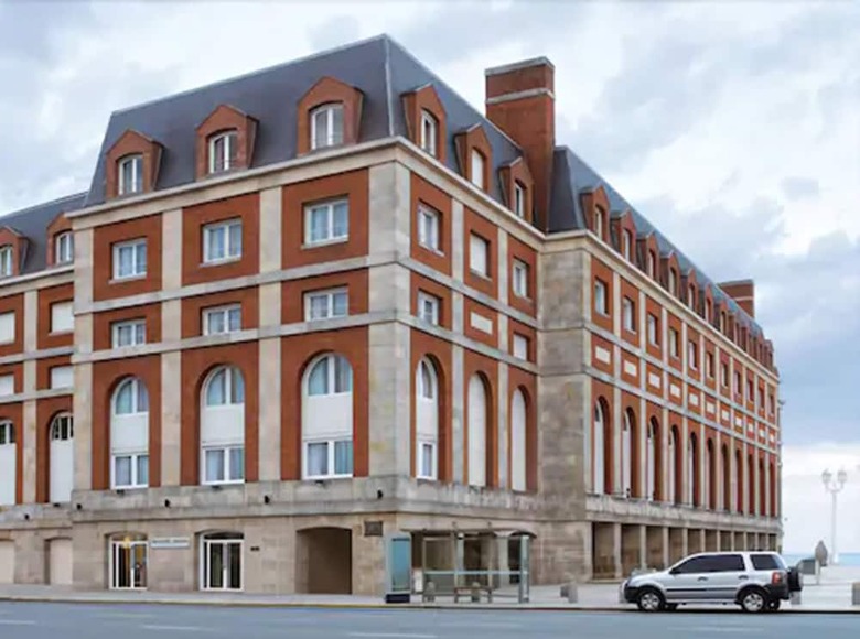 Hotel NH Casino