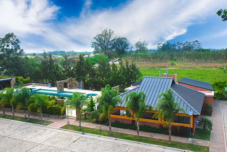 Alto Del Camino Hotel