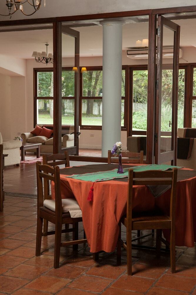 Hotel Las Moras