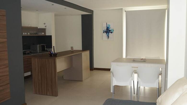 Hotel H1 Apartments Express