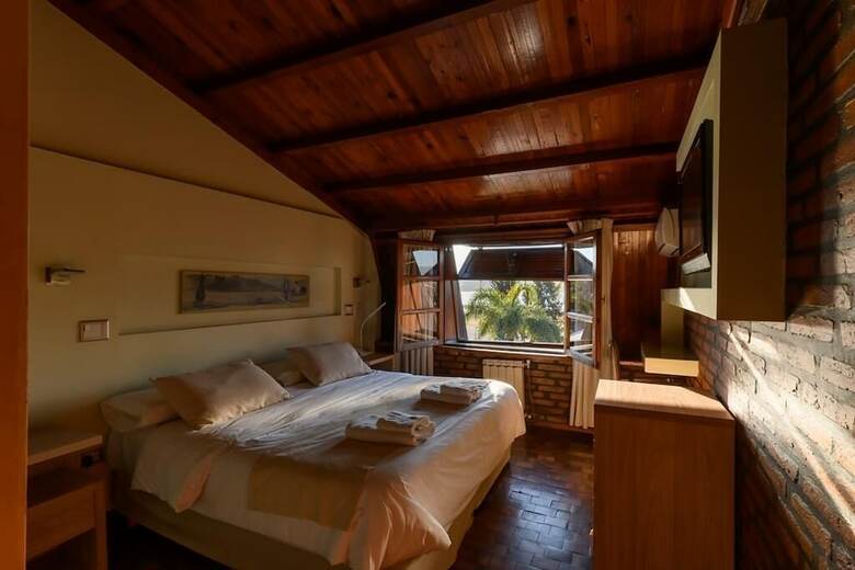 Hotel Portal Del Lago