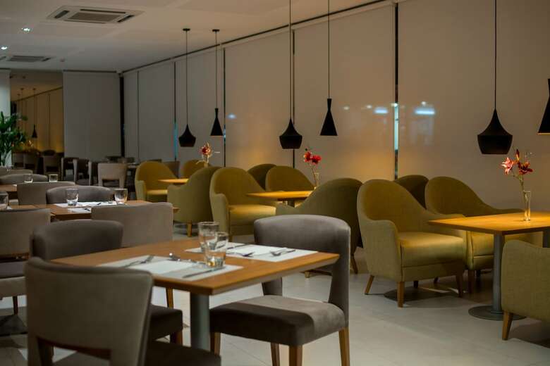 Hotel Caseros 248