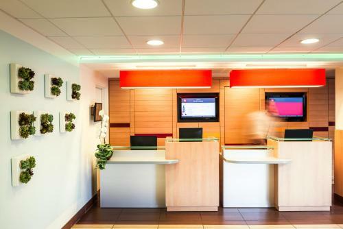 Hotel Ibis Massy