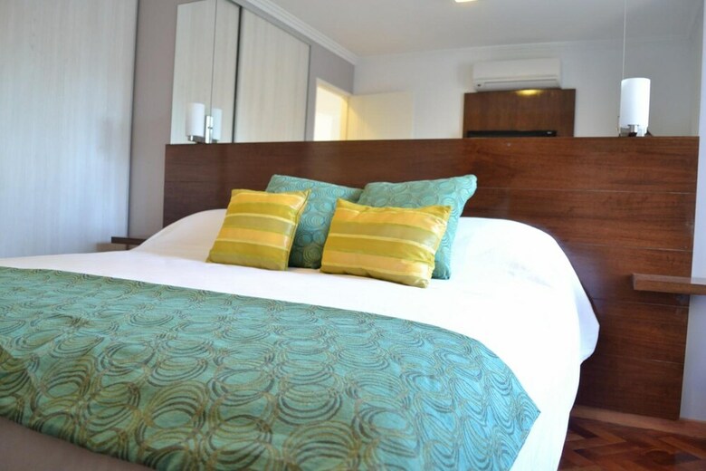 Hotel At Suites