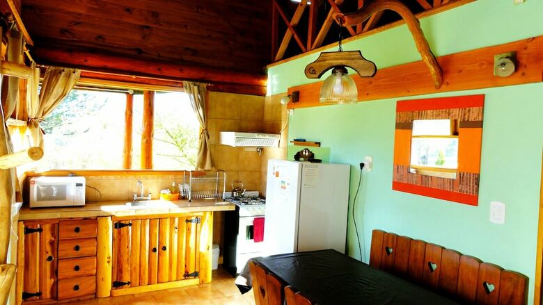 Hotel Cabanas El Refugio De Puelo