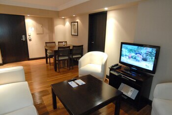 Hotel Premium Tower Suites