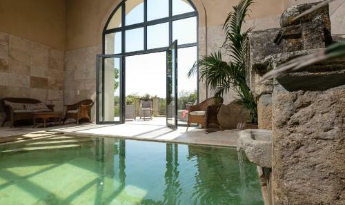 Ch�teau Des Cinq Cantons