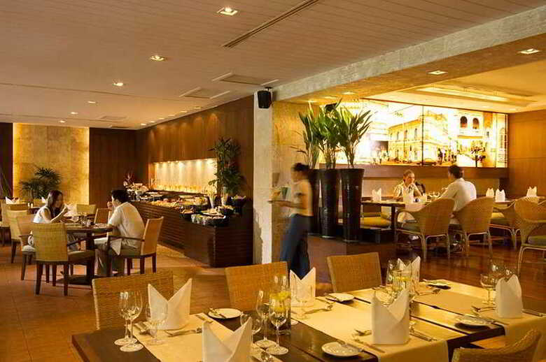 Hotel Hilton Phuket Arcadia Resort & Spa