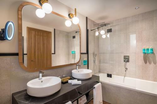 Canfranc Estaci�n, A Royal Hideaway Hotel