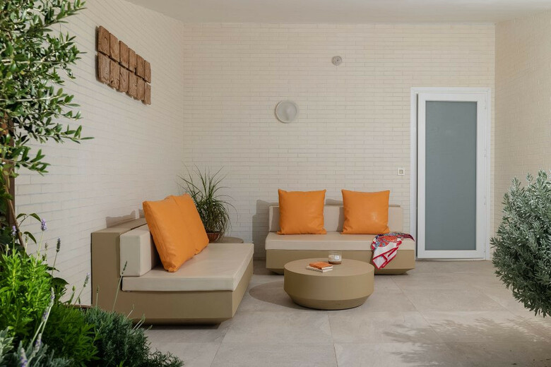 Leiro Suites At Higueron Hotel