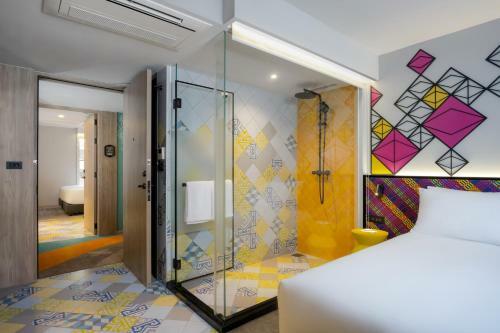 Hotel Ibis Styles Bangkok Silom
