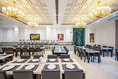 Acnos Grand Hotel
