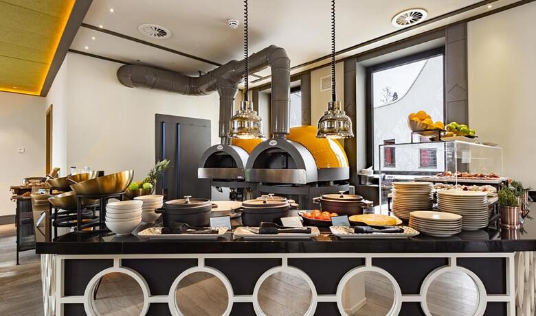 Hotel Pestana Cr7 Gran V�a Madrid
