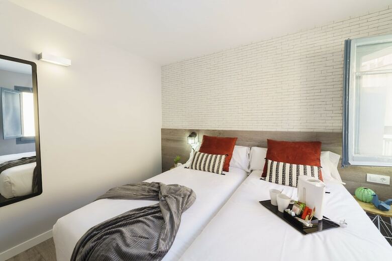 Hostal Bypillow Wander