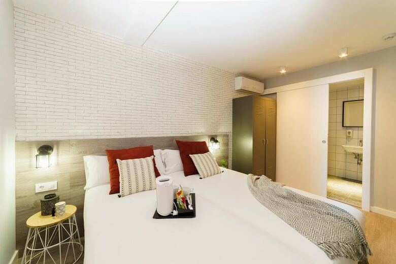 Hostal Bypillow Wander