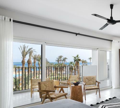 Hotel Serry Beach Resort