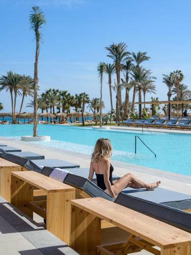 Hotel Serry Beach Resort