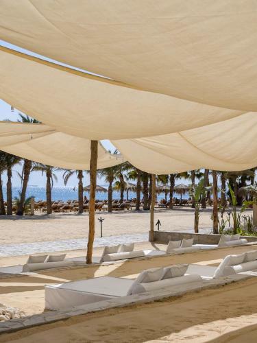 Hotel Serry Beach Resort