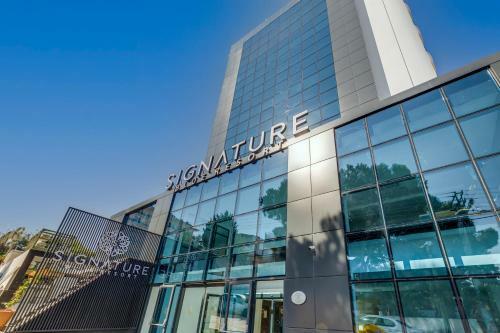Hotel Signature Blue Resort