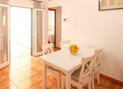 Apartamentos El Pino - Formentera Break