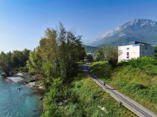 Hotel Ibis Budget Grenoble Sud Seyssins