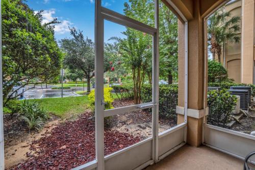 Apartamento 7664 Comrow Street #104