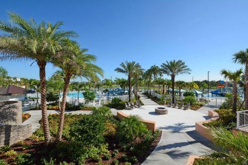 5 Bedrooms Townhome W- Splashpool - 8205sa